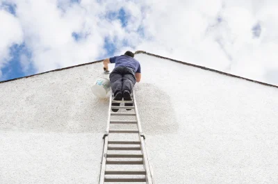 Peinture extérieure à Montrécourt — façades et ravalement